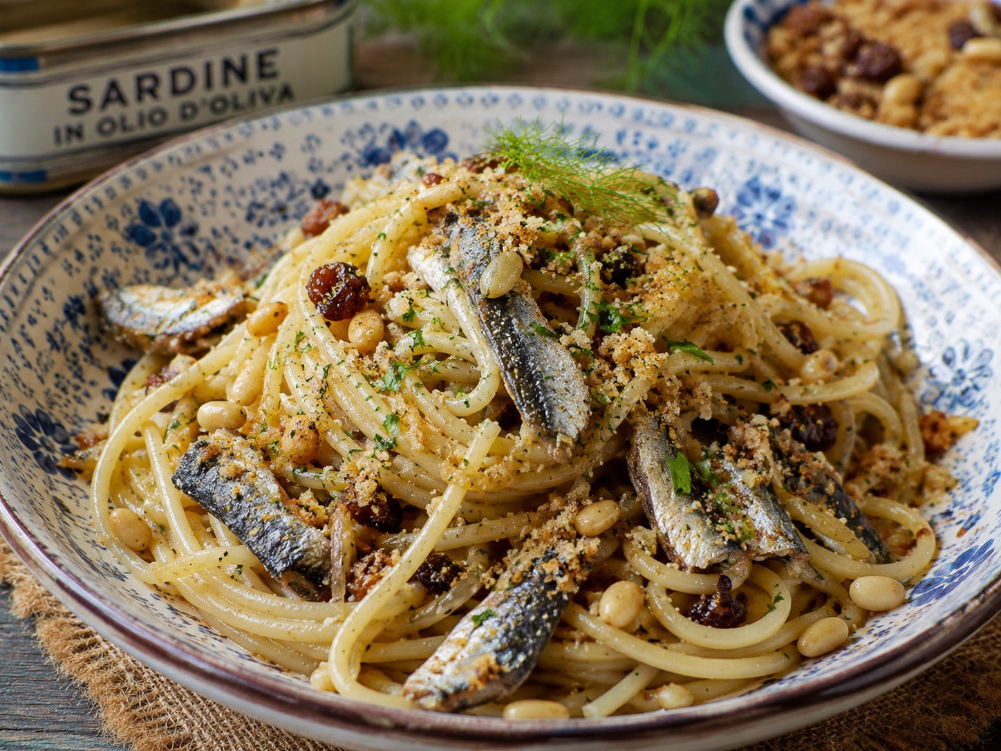 Pasta con le sarde - tradisjonell siciliansk pastarett fra Palermo med sardiner, fennikel og safran